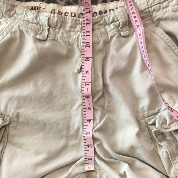 Abercrombie & Fitch Cargo Shorts in Light Stone Taupe Size 32 Men’s - Picture 14 of 17